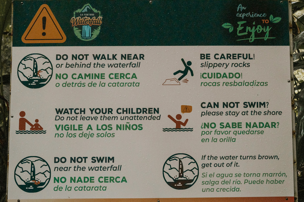 signage with the rules for visiting La Fortuna Costa Rica
