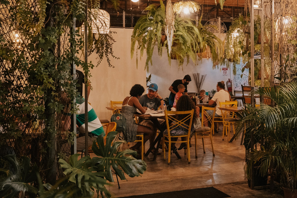 restaurants la fortuna costa rica offer open dining with people and greenery